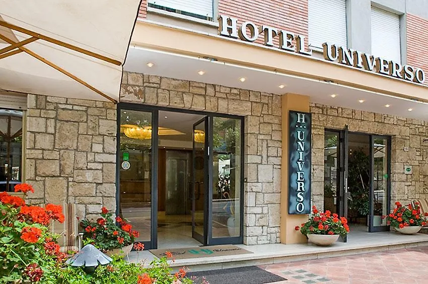 Hotel Universo Chianciano Terme 3*,  Italia